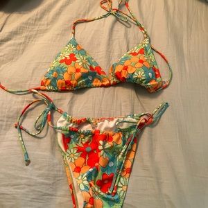 2 piece Bathing suit, never worn